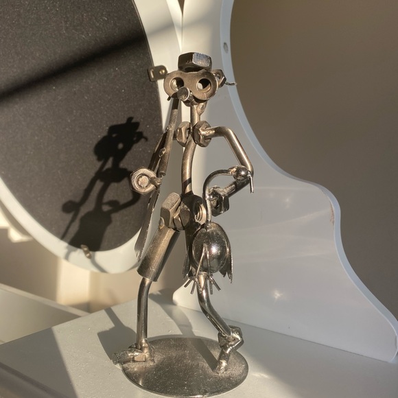 Metal Decor - Picture 1 of 3